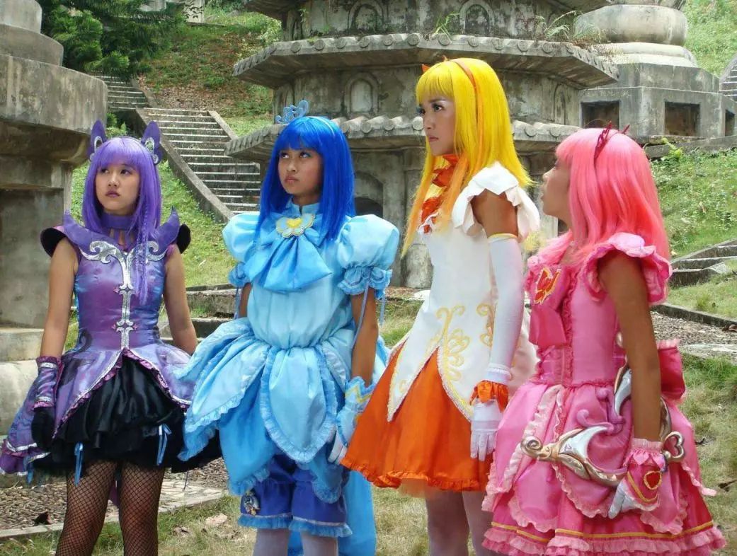 巴 啦 啦 小 魔 仙