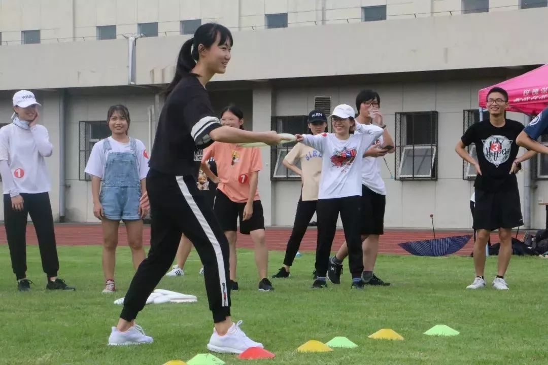 转载活动天气不似预期但飞盘亦要飞