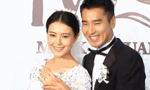 10fb461f5c4e4cf3a2cf915a1d035b17.gif