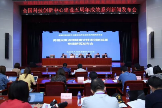 2019年 经济观察报_雷克萨斯携手经济观察报启动2019领读中国项目