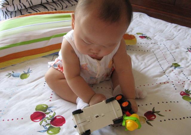                     为何白血病孩子越来越多？医生：身边3样东西是根源，个个不能留