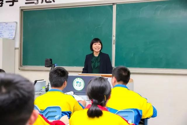 用学生的"语言系统"来引导教学:南实二中这位老师好用