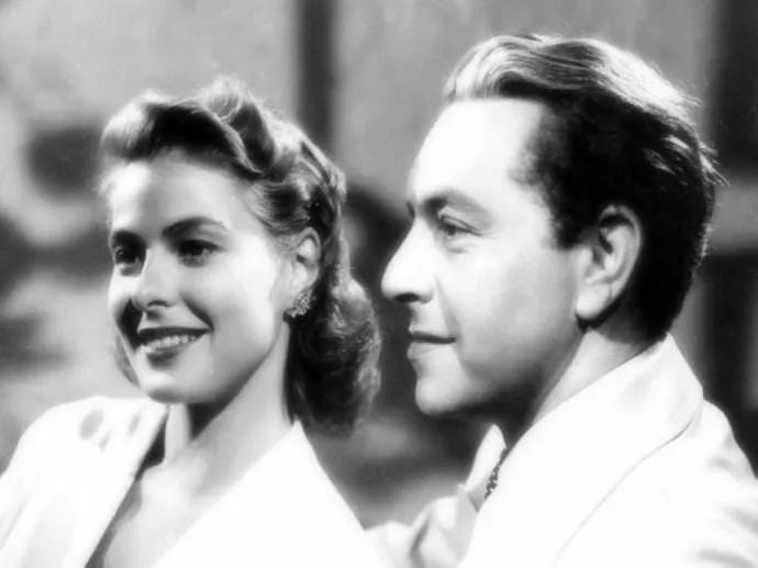 《卡萨布兰卡》里的经典台词:在你玩世不恭的