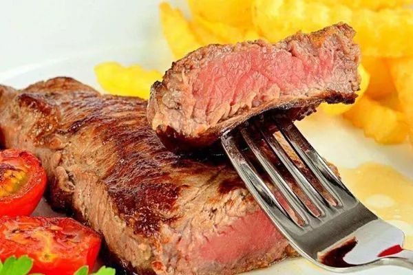 中国人均牛肉_牛肉火锅(3)