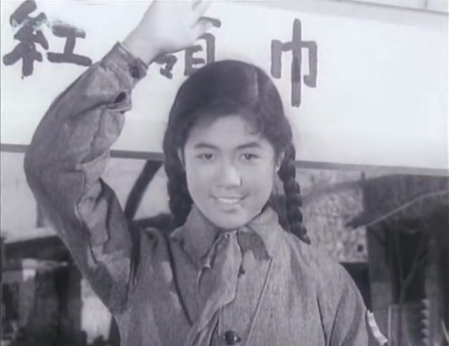 原创这部老电影告诉我们,50年代的小学生暑期不是学奥数,而是办起了