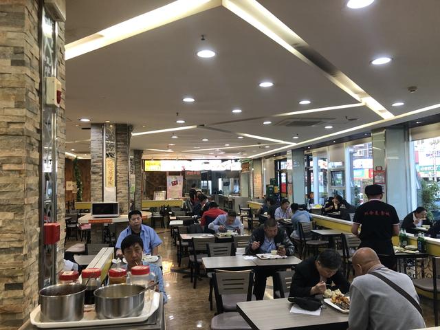 (悲剧)作为华南山东路附近唯一一家中式大型快餐店今天的晚饭双合成了