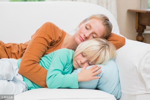                     宝妈：孩子晚上难入睡，烦！这有7种方法，让孩子轻松就寝