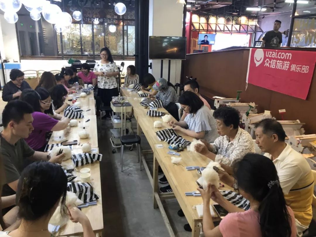 活动回顾丨好看又实用,仙女必备的diy手工皮具铃铛