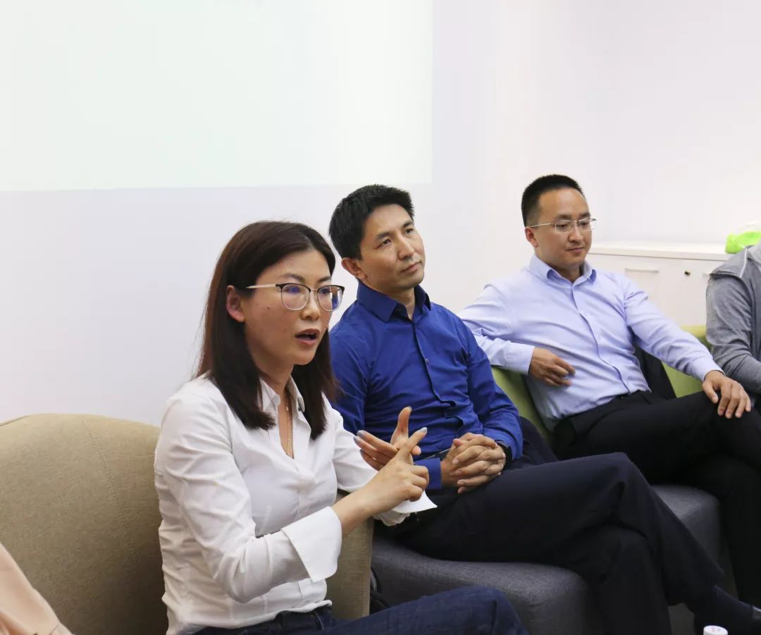 什么才算优秀校友 984b55451da44ea69650a82af9ae3dc3.jpeg