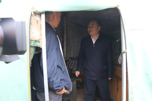 皋兰县县长杜宁让调研重点项目建设