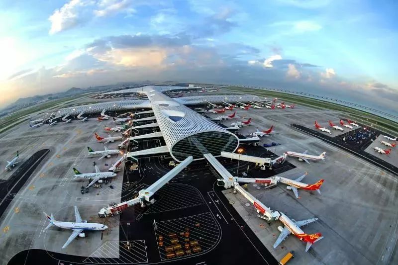 近40条 2016年,国家"十三五"规划纲要赋予深圳机场"国际航空枢纽"全新
