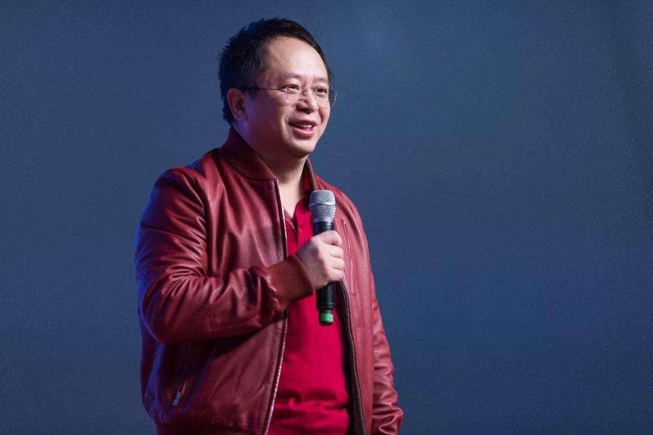 他为中国网络安全赢得尊敬！周鸿祎入围2017十大品牌年度人物候选推荐名单