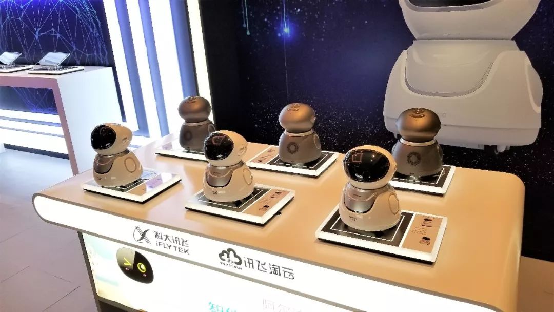 六一选好礼阿尔法蛋a10帮孩子留住属于自己的儿时记忆