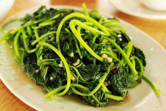 绿叶菜隔夜能吃吗 febbc42959334af5bbe2f2d269ba8703.jpeg