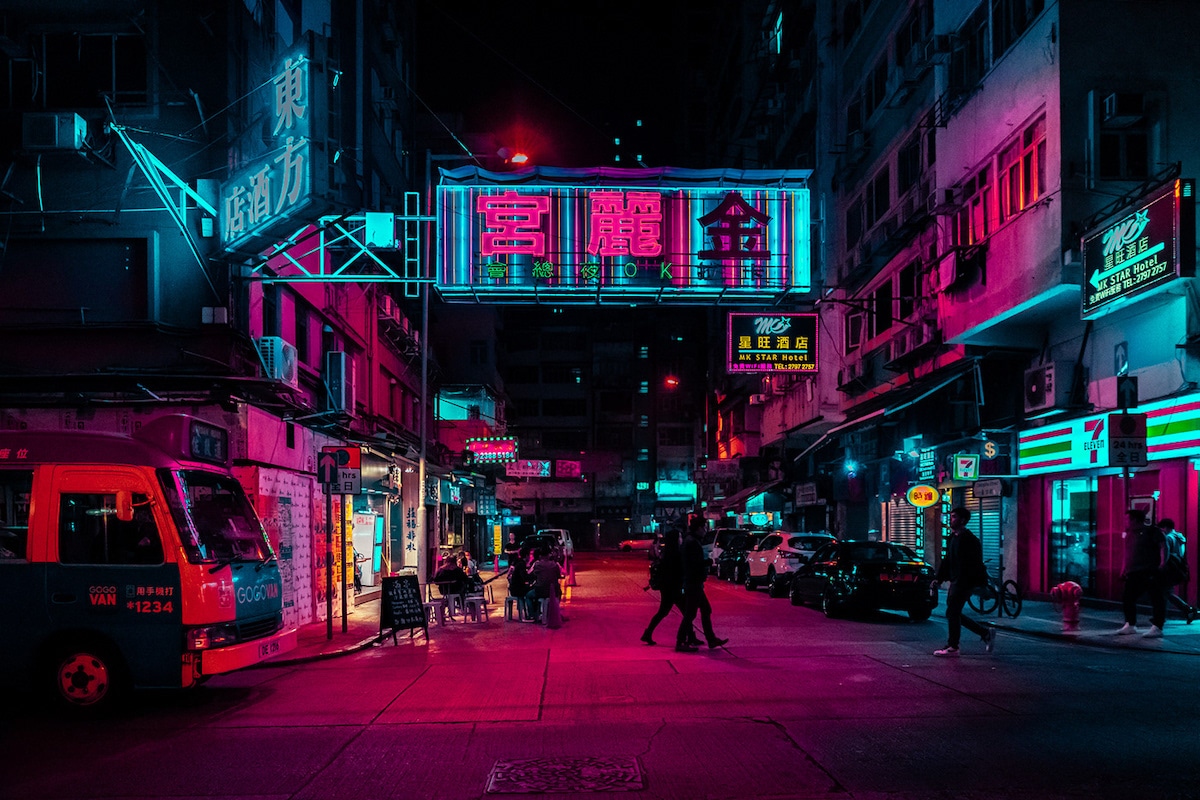 霓虹灯下的香港夜景,美得如同置身于梦幻之地