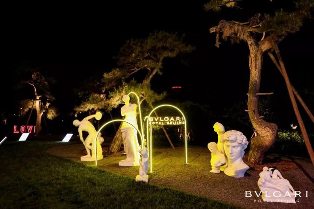 �����ɶ�| ��������:�����ռǱ����������Ƶ�POP-UPչ��Ļ