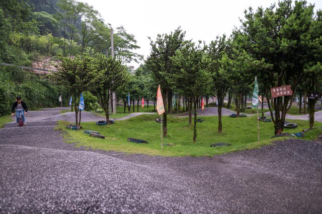 原創
            大餘丫山，江西首個5A級鄉村旅遊點，風景秀麗猶如世外桃源一般 旅遊 第7張