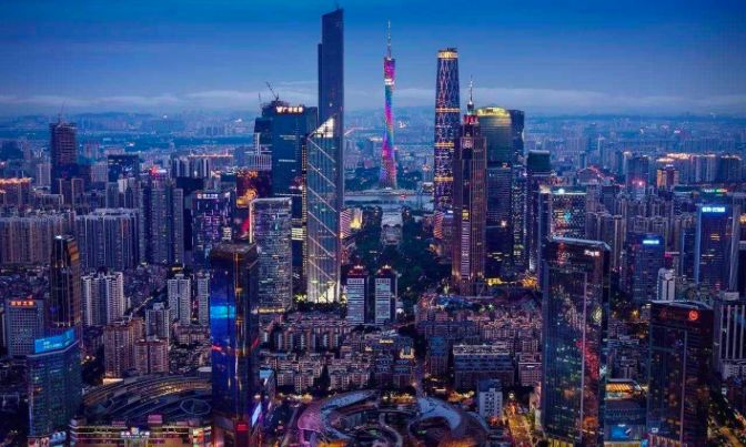珠海gdp排名_GDP跟人均的GDP大比拼,50强的城市,又哪些是被高估的,哪些是被低估的(3)