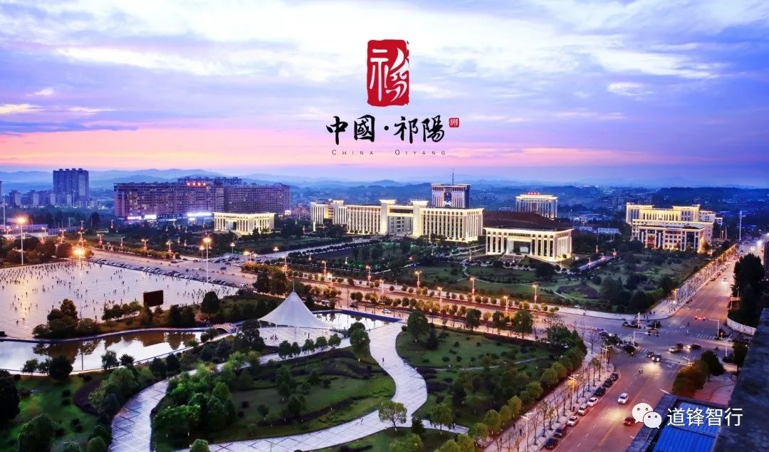 ����������һ����Ƭ����1700����ĳ�����һ����Ƭ��