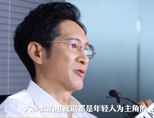 王劲松年轻时的作品 5251cb845b234a608309e944d931ea53.png