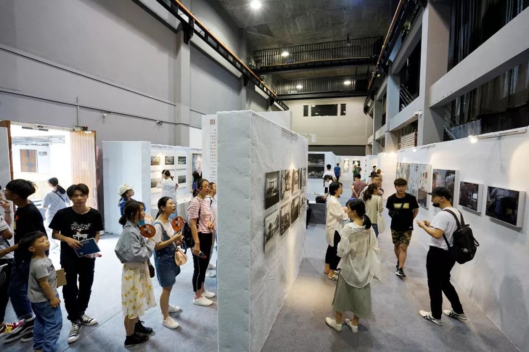 毕业季| 中国美术学院2019摄影系毕业展