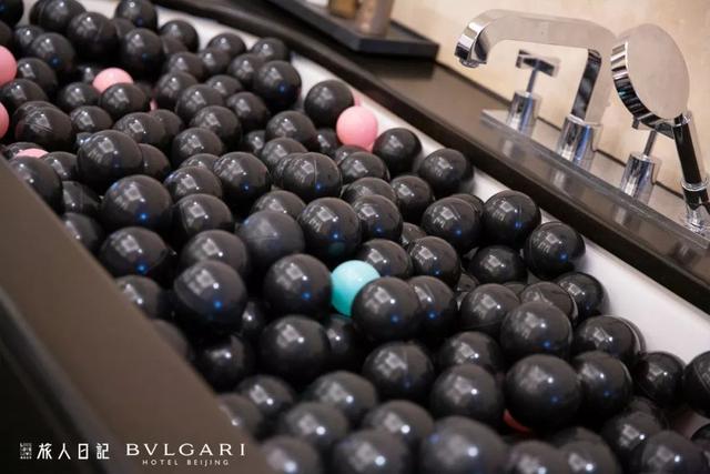 �����ɶ�| ��������:�����ռǱ����������Ƶ�POP-UPչ��Ļ