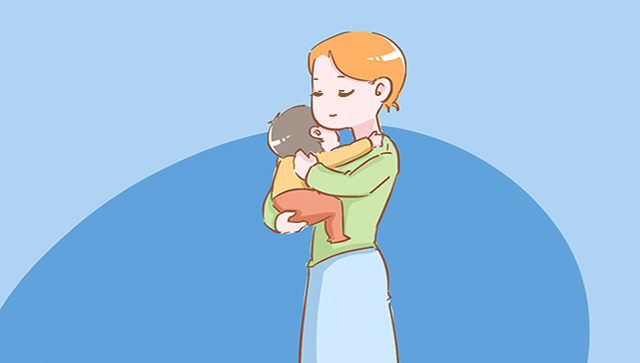                     原创            宝宝1岁前，是骨骼变形的高发期，妈妈要尽量少做这4件事