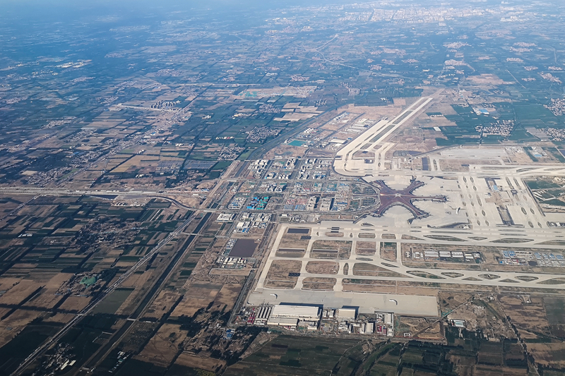 俯瞰北京大兴国际机场鸟瞰犹如外星基地