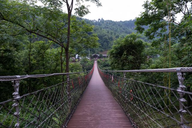 原創
            大餘丫山，江西首個5A級鄉村旅遊點，風景秀麗猶如世外桃源一般 旅遊 第10張