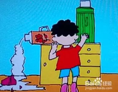                     揪心！荆门一名4岁男孩从7楼窗户坠下！家长们这些千万要注意…