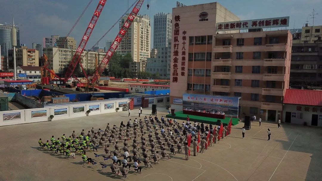 昆明市总人口_昆明市地图
