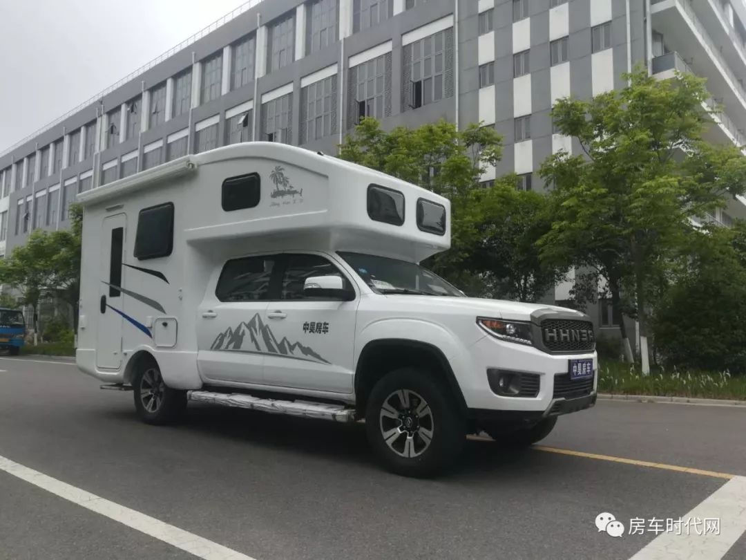 皮卡房车越野房车 975a2d12701f4812ab9b3b0a0d62672a.jpeg