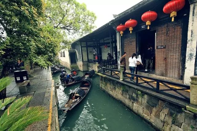 横店老街,江南水乡,水世界四大区域 清明上河图 鲁迅故里 1每名游客都