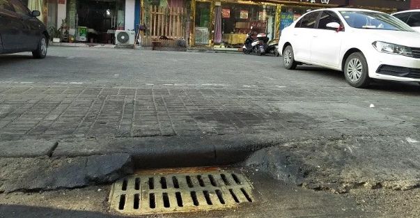 【曝光】你倒泔水的样子,还挺上相的!