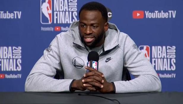 发布会变身励志演讲,格林这段话感动全场,4专家支持格林FMVP