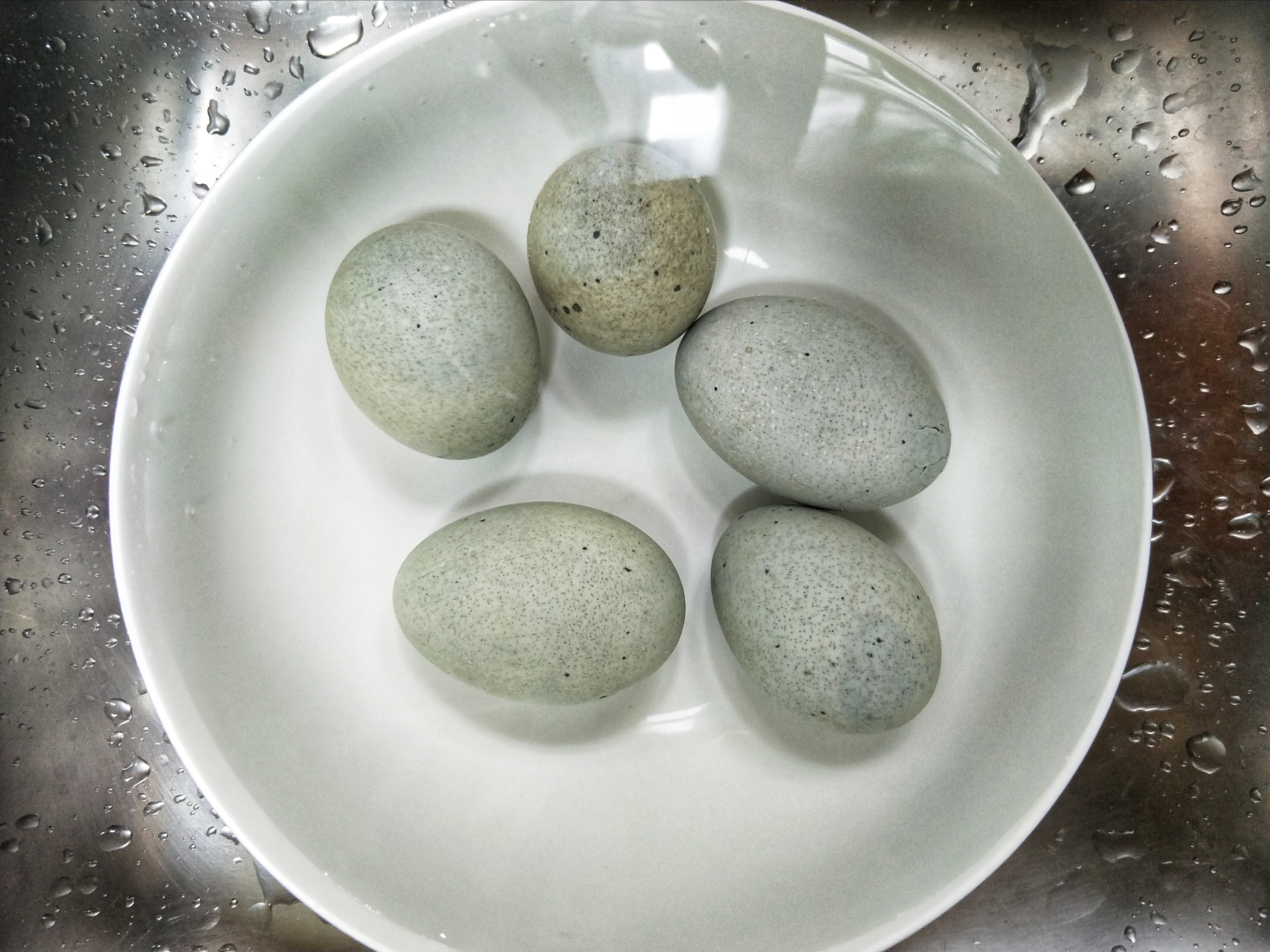 家里做皮蛋一般怎么吃，皮蛋可以这么吃，简单易做，非常好吃_皮蛋中