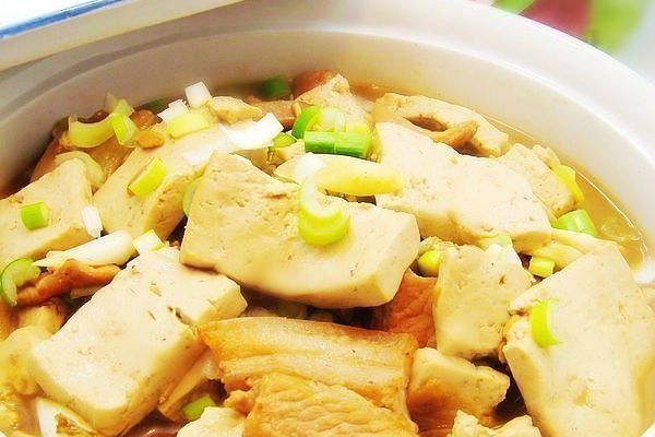 炖豆腐汤怎么让豆腐入味 35322179353746109811ded796ad686f.jpeg