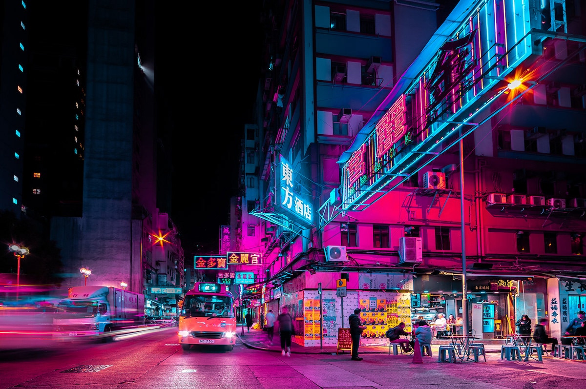 霓虹灯下的香港夜景,美得如同置身于梦幻之地