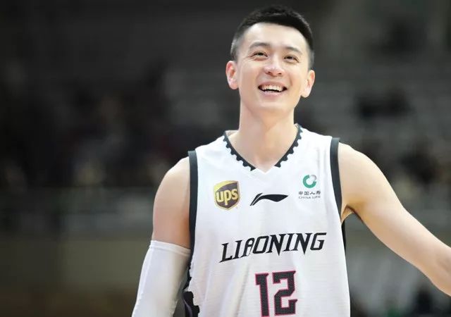 杨鸣结束球员生涯他是辽篮象征对辽宁的影响更是超出篮球本身