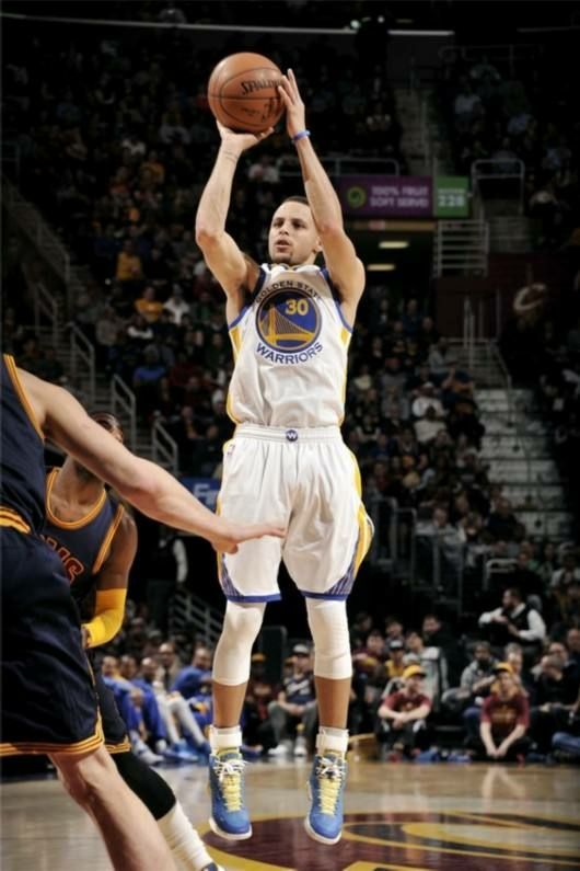 如何快速练好篮球基本功 79140bbe407542e0a52e3c59ef8e235f.jpeg