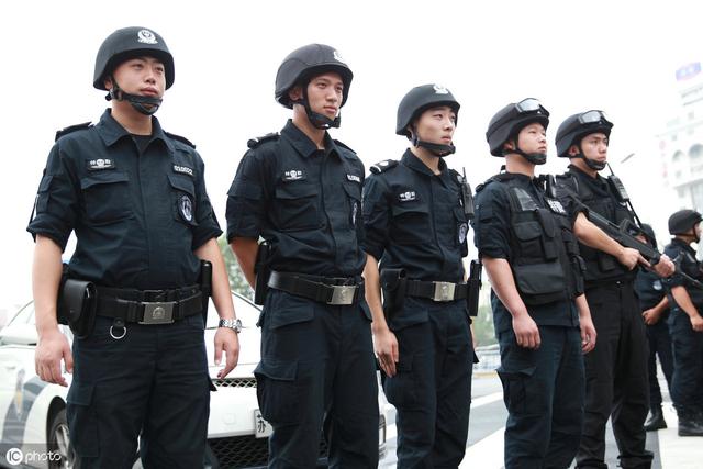 怎么样才能成为人民警察 7f04d1634d7a4335b9441b9365cd0b0e.jpeg