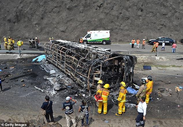 墨西哥载有天主教朝圣者的巴士与一卡车相撞 致21人死亡30人受伤 旅游