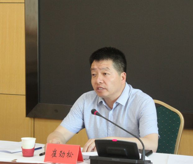 崔劲松强调,要坚持从贯彻落实以习近平同志为核心的党中央治疆方略