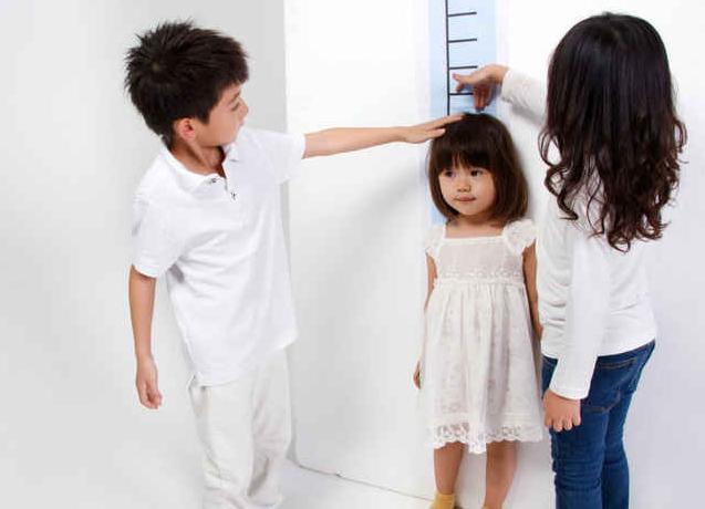                     孩子有这5个“信号”，说明出现发育迟缓，家长要当心了