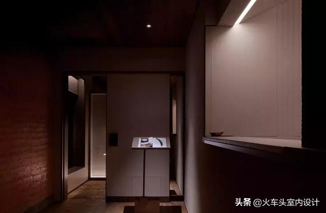 水平线琚宾新作 | 东 西 小 院_苔藓