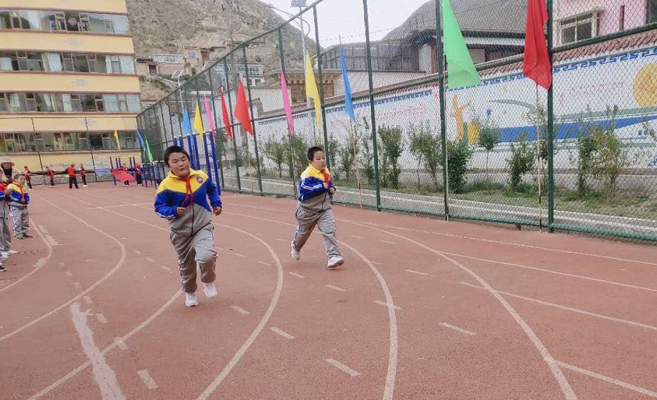 校园季|夏河拉卜楞藏民小学庆六一活动