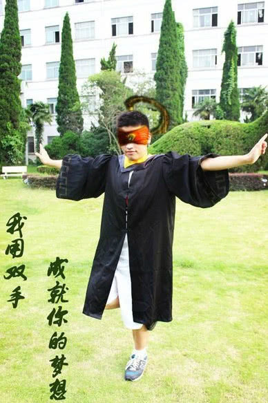 lol搞笑:穿上衣服的盲僧气质不一样,你被基友坑过么?