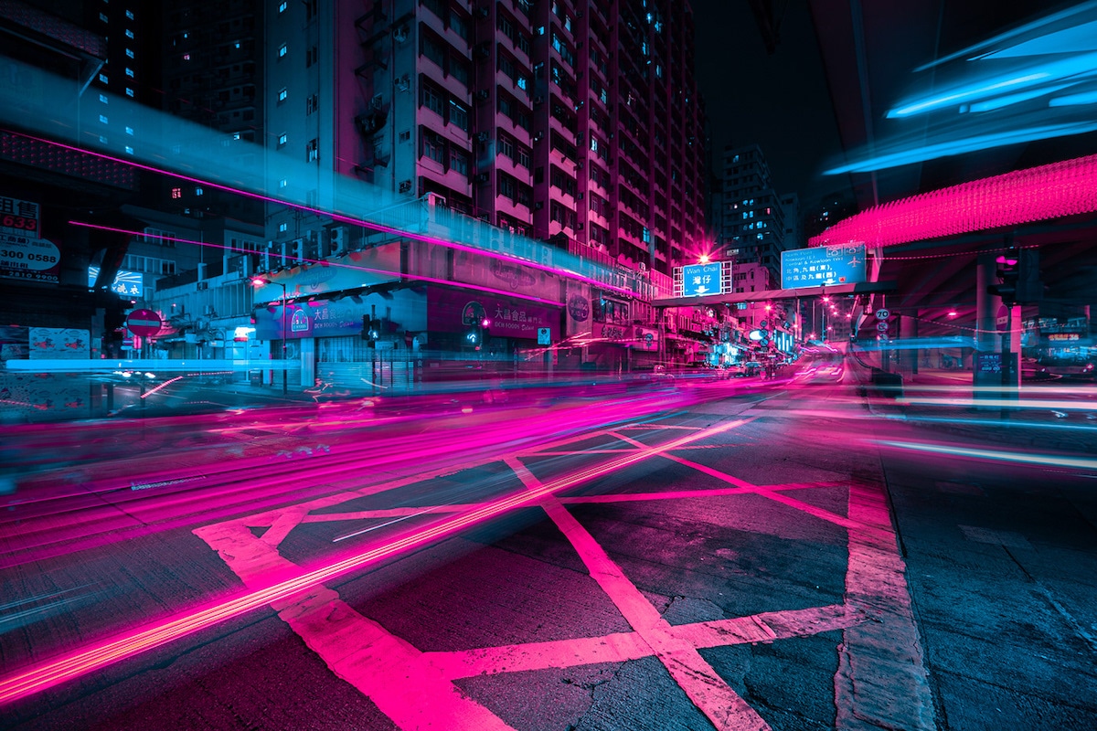 霓虹灯下的香港夜景,美得如同置身于梦幻之地