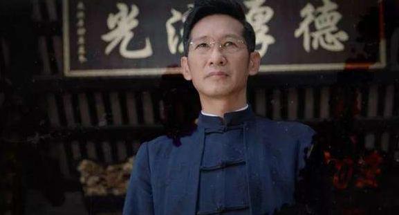 原创《破冰行动》辉叔刚做了背叛族人的事，为何还敢去质问林耀东？
