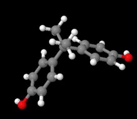 我们都知道塑胶是一种高分子材料,分子链长,分子量大,它有一条很长的